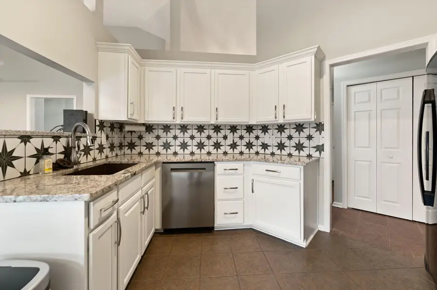 102 Thomas Lane, Georgetown, KY 40324 - #2
