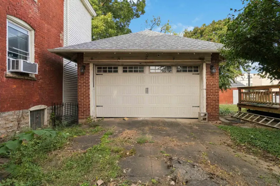 25 W Hickman Street, Winchester, KY 40391 - #3