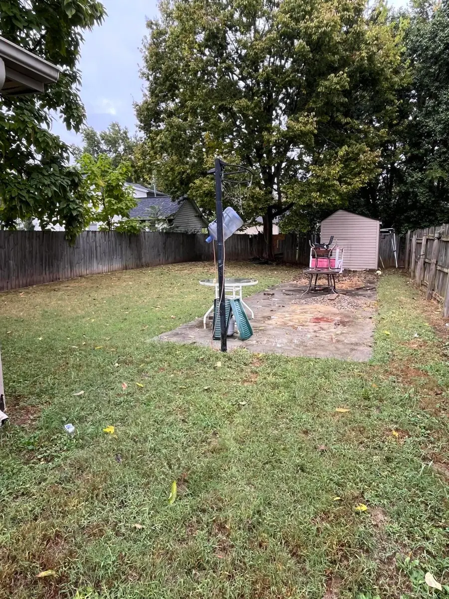 817 Charles Avenue, Lexington, KY 40508 - #2