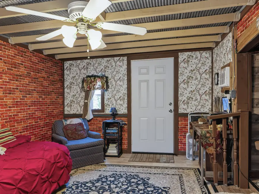 24 Sulphur Springs Hollow Road, Somerset, KY 42501 - #3
