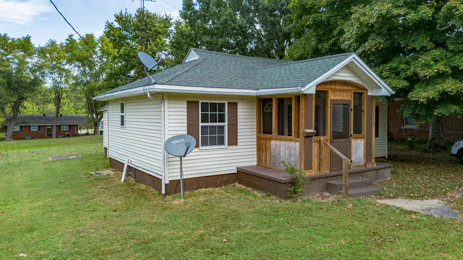 629 E Depot Street, Marion, KY 42064 - #2