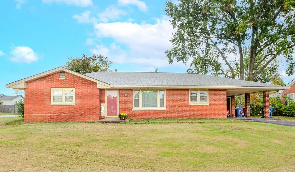 233 Madison Avenue, Danville, KY 40422 - #1