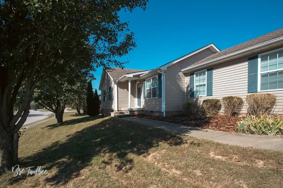 701 Lac Court, Richmond, KY 40475 - #3
