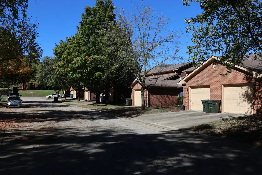 413 Cheyenne Trail, Georgetown, KY 40324 - #3
