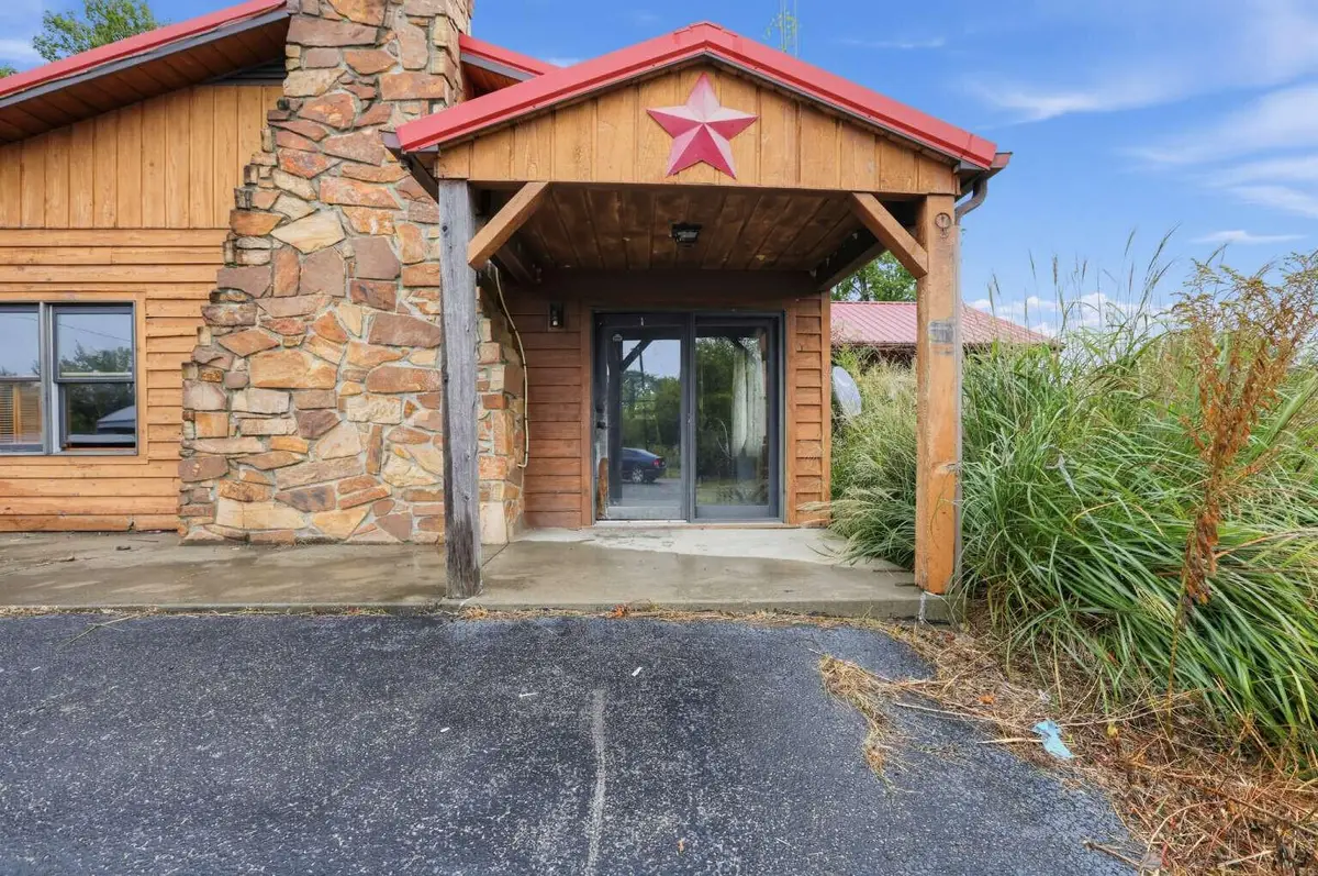 4695 E U.s. 60, Marion, KY 42064 - #1