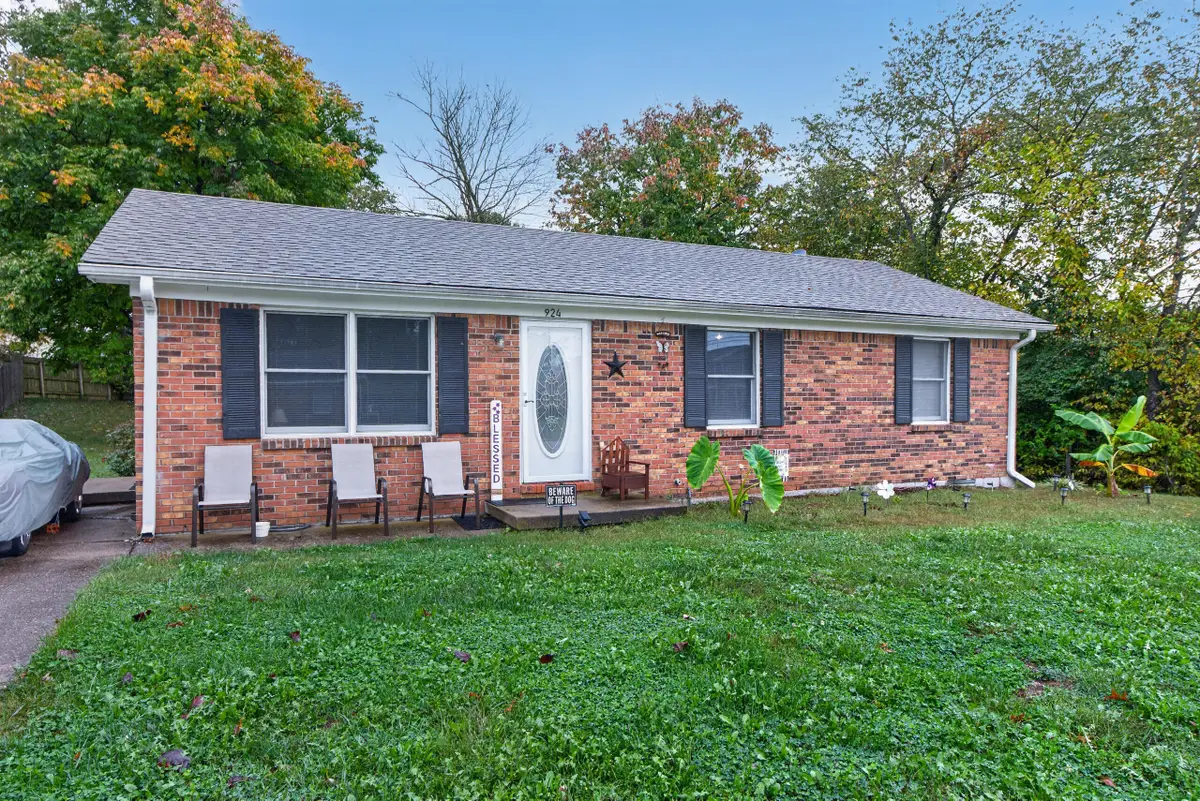 924 Hickory Hill Drive, Nicholasville, KY 40356 - #1