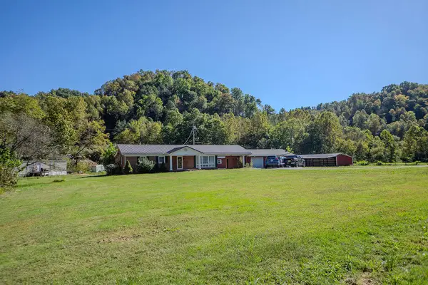 2628 Falcon Road, Salyersville, KY 41465