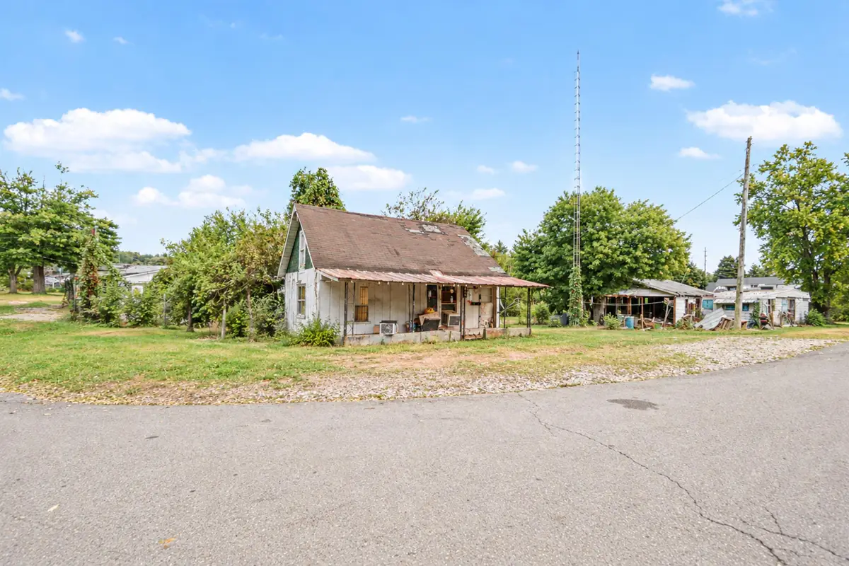 232 Elm Street, Monticello, KY 42633 - #1