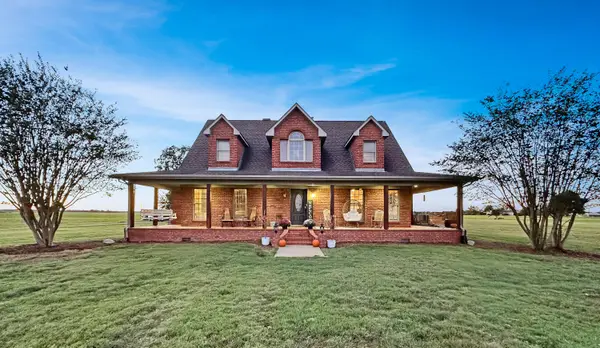 3873 Van Cleave Road, Murray, KY 42071