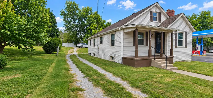 504 E Mt Vernon Street, Somerset, KY 42501 - #3
