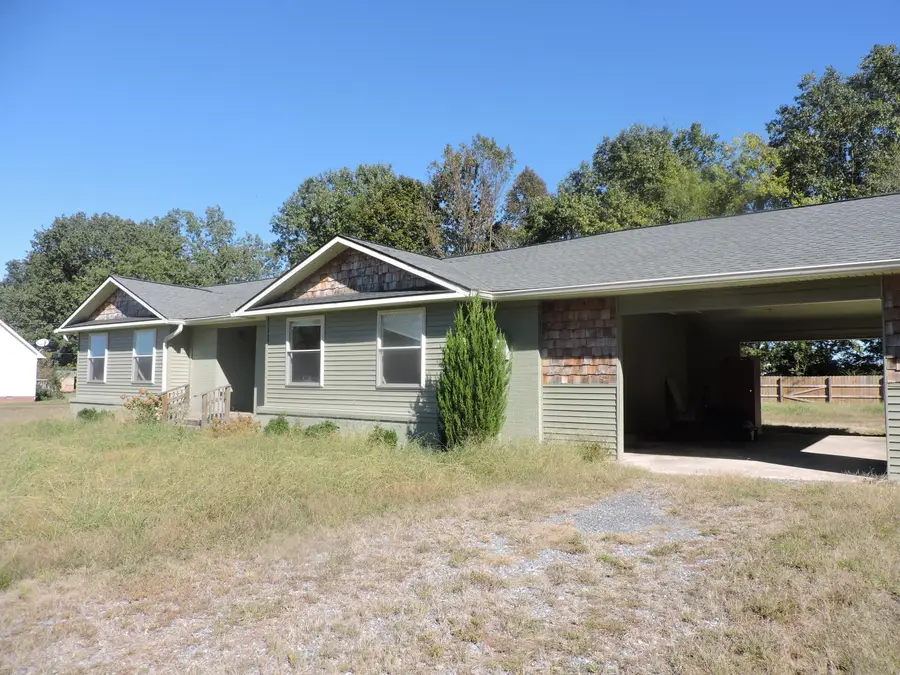 105 Hancock Lane, Benton, KY 42025 - #2