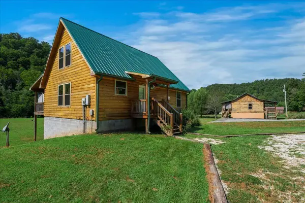 1238 S Fork Road, Beattyville, KY 41311
