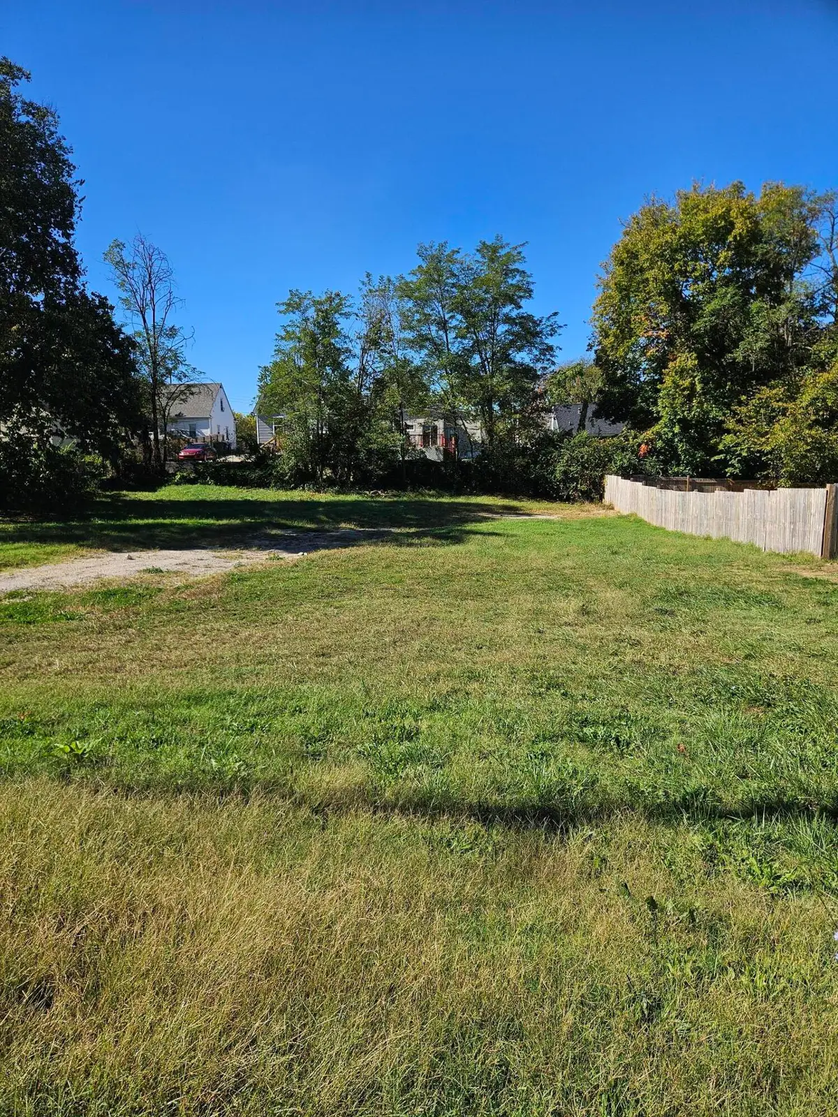 824 E Loudon Avenue, Lexington, KY 40505 - #1