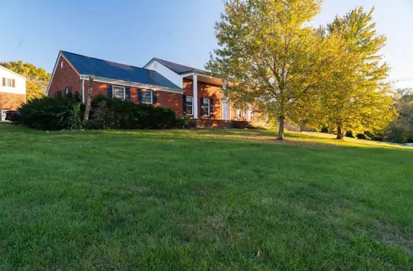 105 Bradford Drive, Cynthiana, KY 41031