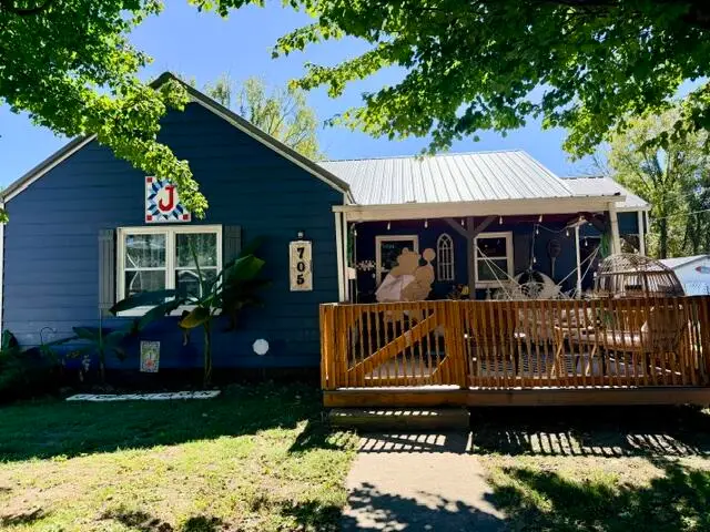 705 Barbourville Street, Corbin, KY 40701 - #2