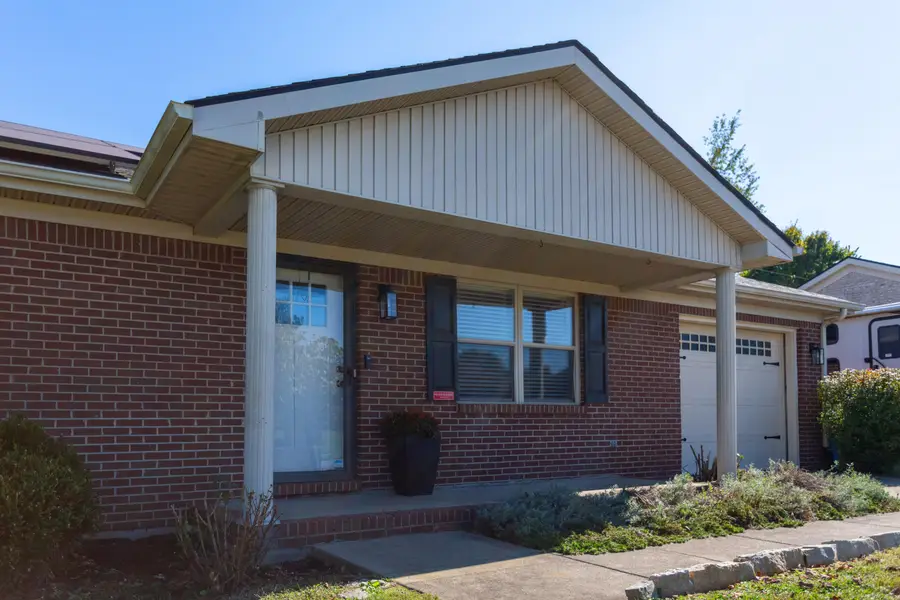 313 Woodspointe Way, Wilmore, KY 40390 - #2