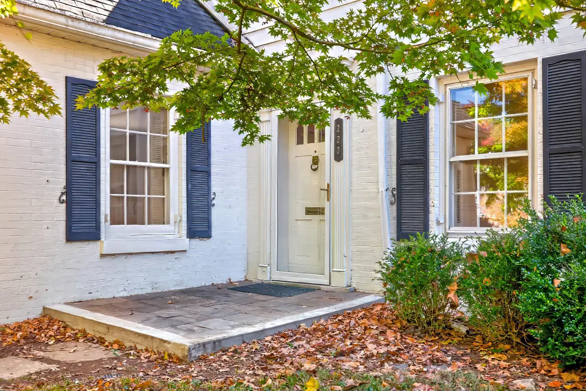 220 Chenault Road, Lexington, KY 40502 - #1