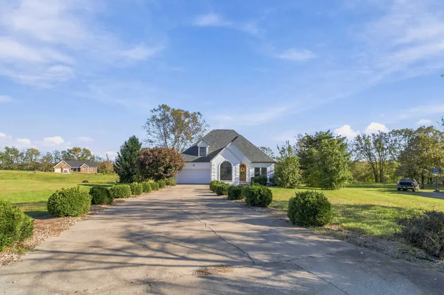 305 Sapphire Court, Owingsville, KY 40360 - #3