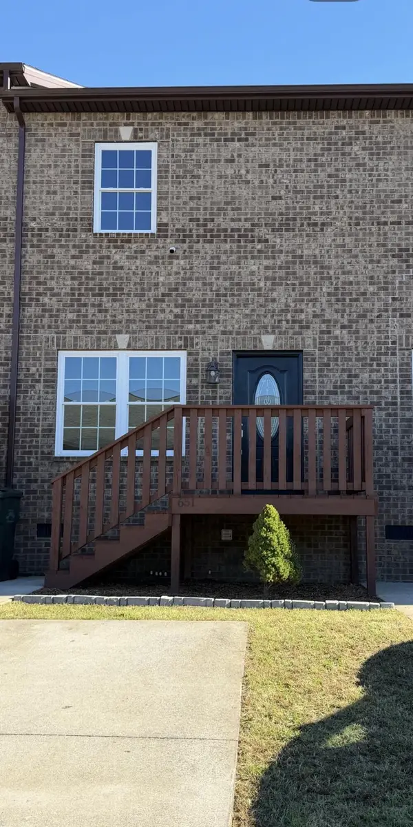 651 Clubhouse Drive, Prestonsburg, KY 41653