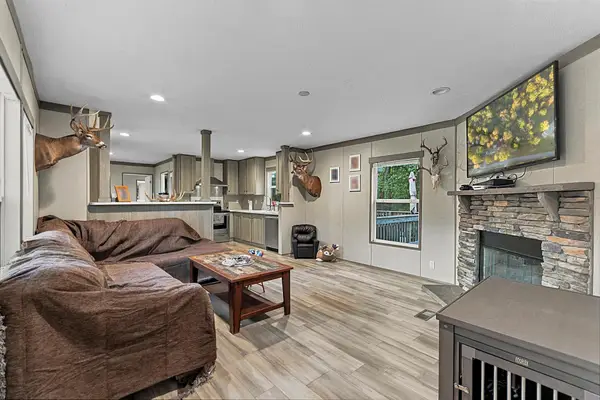 946 Oak Level Elva Road, Symsonia, KY 42082