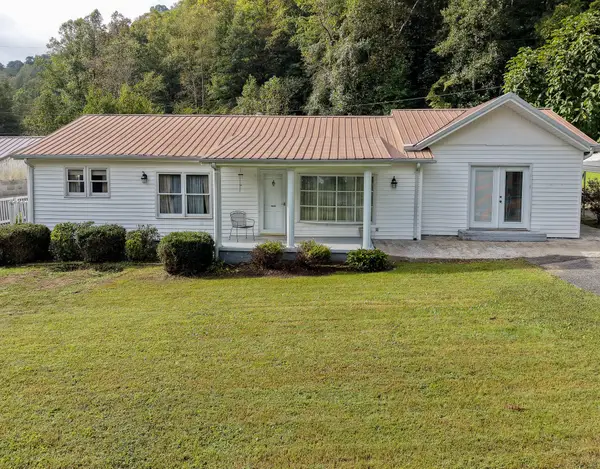 27 Gap Branch Road, Millstone, KY 41838