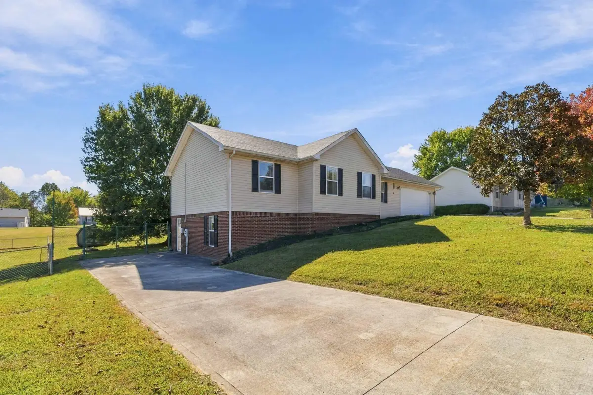 254 Canterbury Drive, Science Hill, KY 42553 - #1