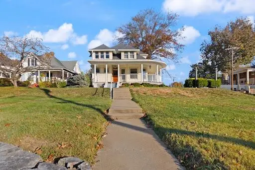 400 W Columbia Street, Somerset, KY 42501 - #2