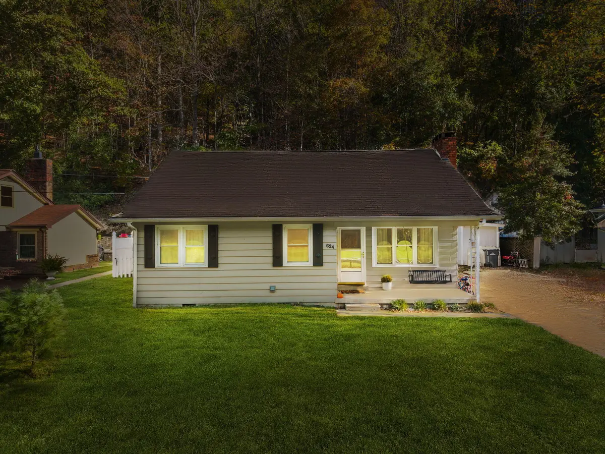 624 Knapp Avenue, Morehead, KY 40351 - #1