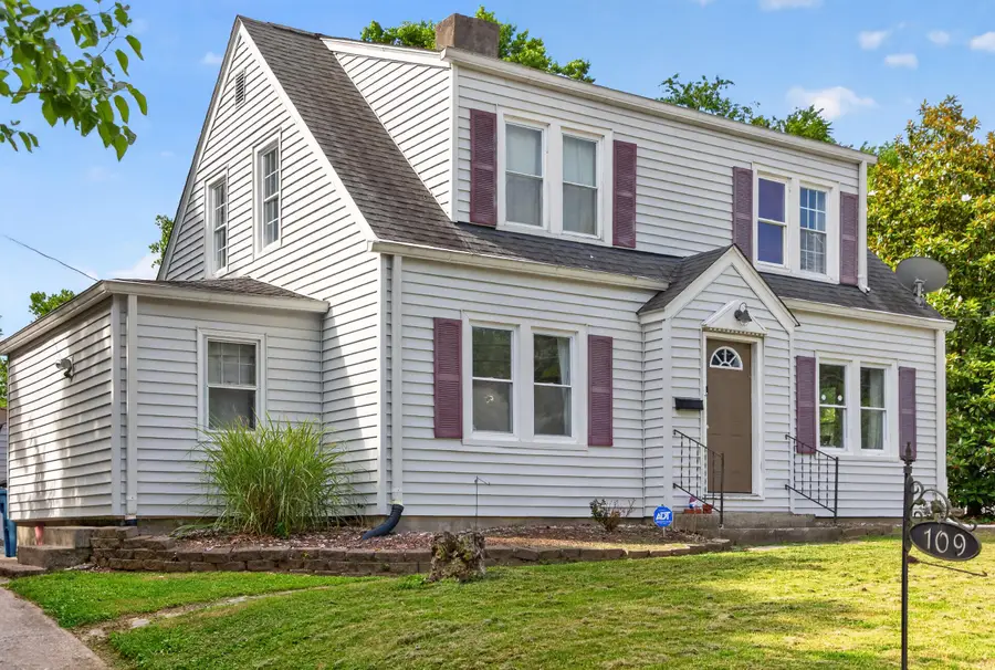 109 W Broadway Street, Lawrenceburg, KY 40342 - #2