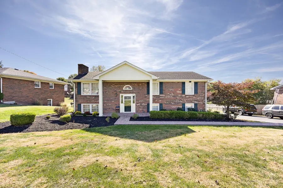 514 Cloverdale Drive, Danville, KY 40422 - #2