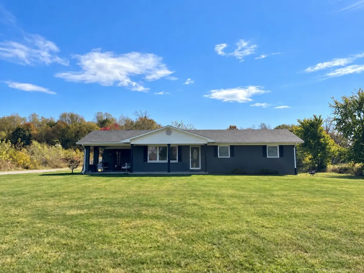 5713 Ky-910, Russell Springs, KY 42642 - #1
