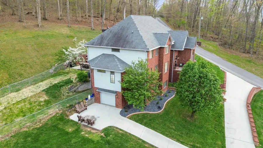 1357 Heather Hills Drive, Somerset, KY 42503 - #3