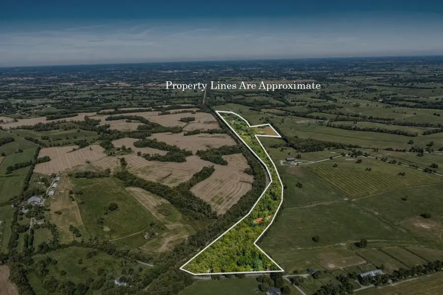 825 Escondida Road, Paris, KY 40361 - #2