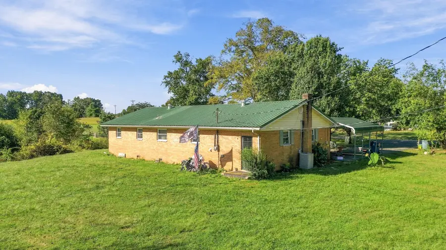 6204 Mount Zion Road, East Bernstadt, KY 40729 - #3