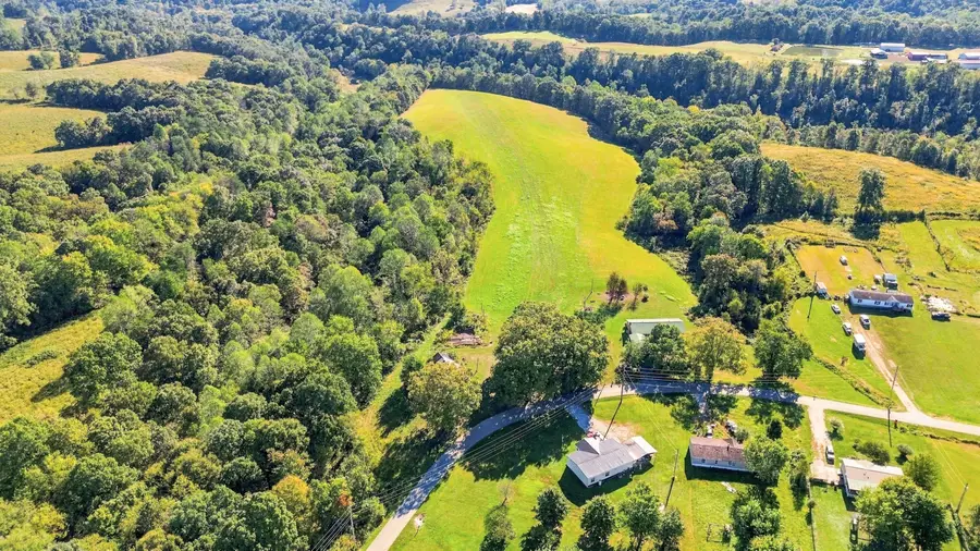 9999 Mount Zion Road, East Bernstadt, KY 40729 - #2
