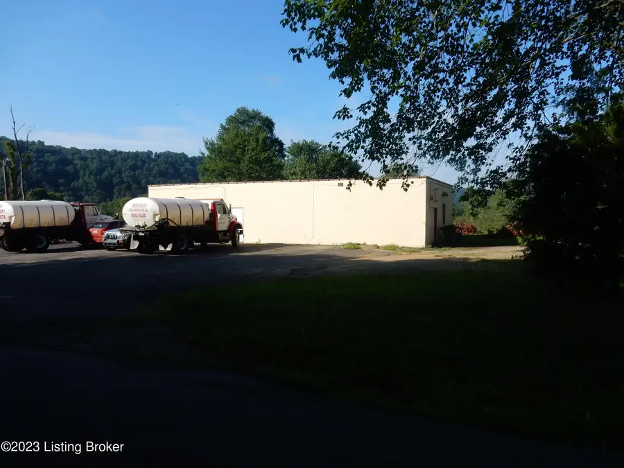 4512 Knob Creek Rd, Brooks, KY 40109 - Image #2