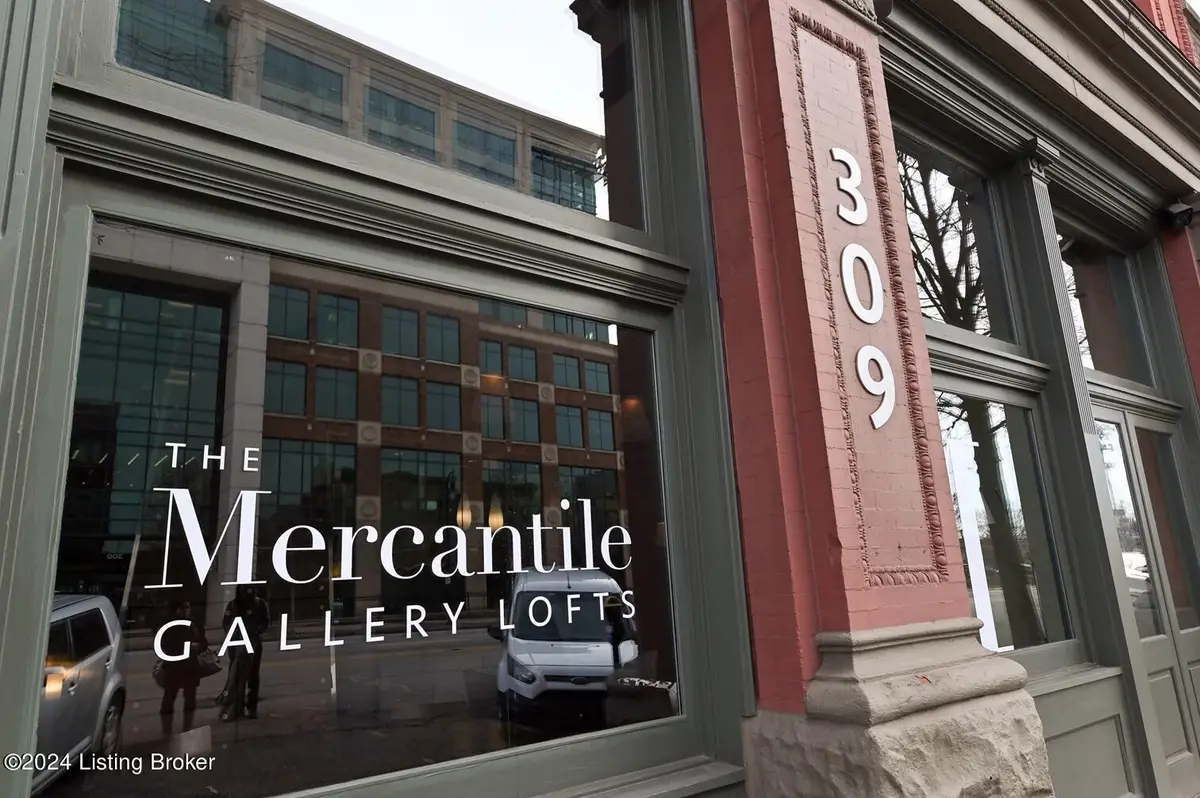 309 E Market St #213, Louisville, KY 40202 - Image #1
