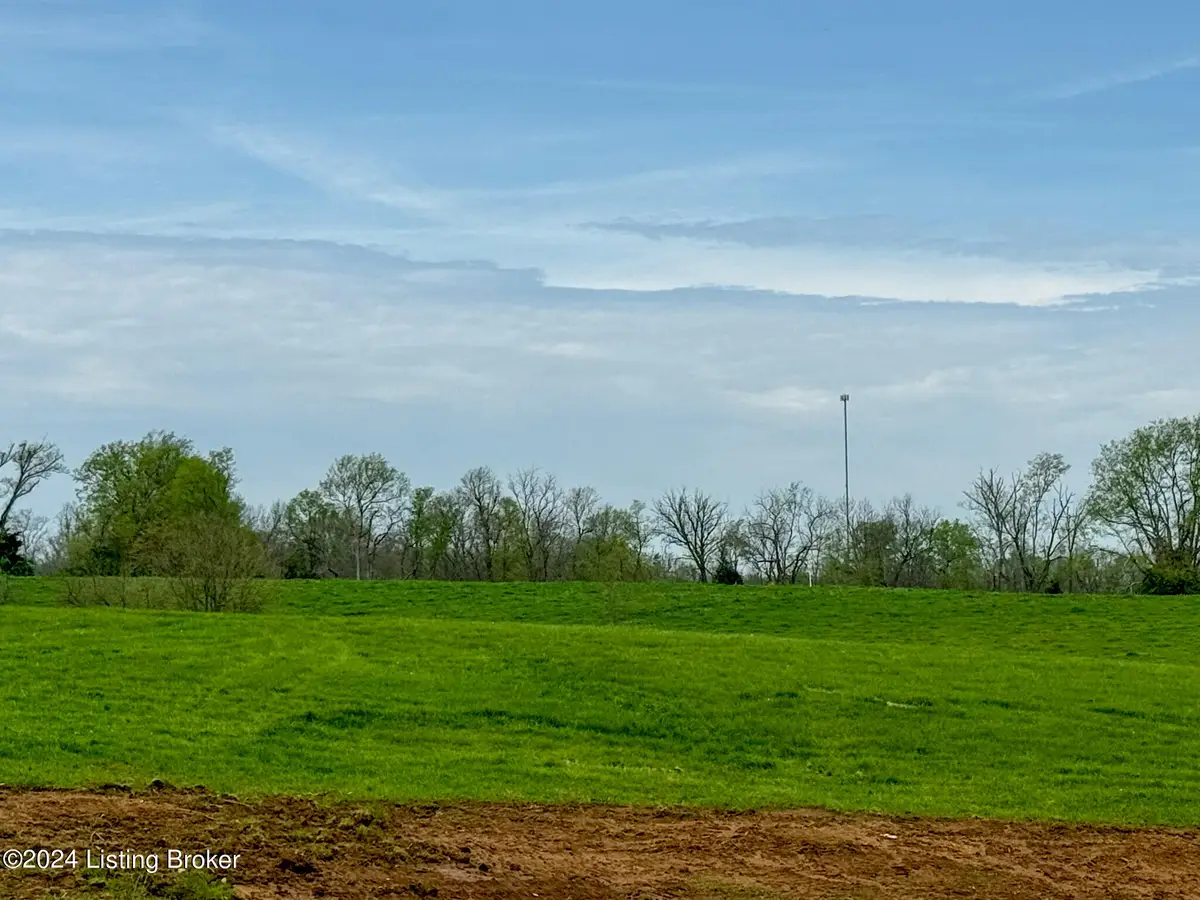 1323 Hannah Rd, Shelbyville, KY 40065 - Image #1