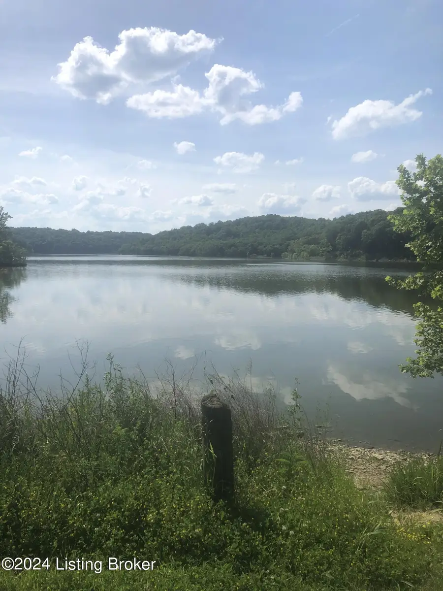 6 S Chowning Ln, Bloomfield, KY 40008 - Image #2