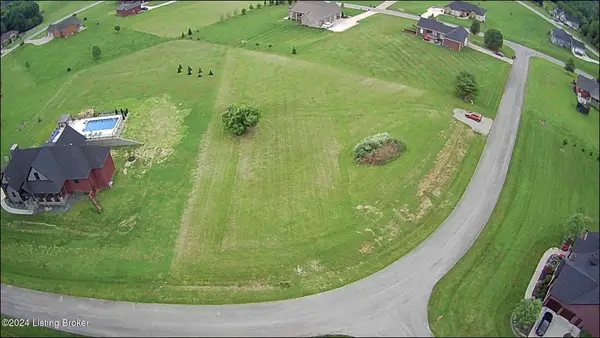 202 River View Dr, Bardstown, KY 40004