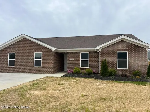 5416 Mount Holyoke Dr, Louisville, KY 40216