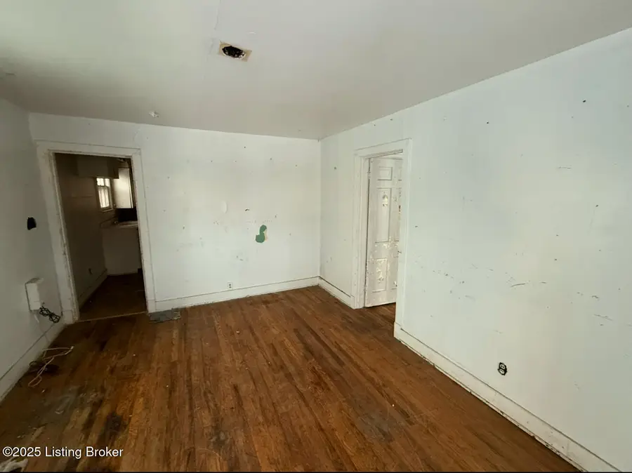 3610 Larkwood Ave, Louisville, KY 40212 - Image #3