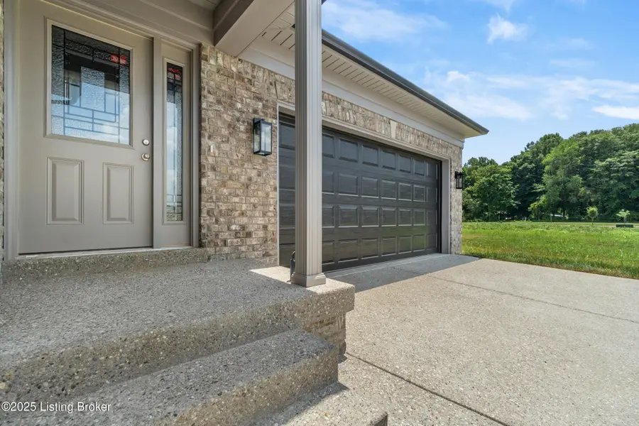 7036 Train Station Way, Louisville, KY 40272 - Image #2