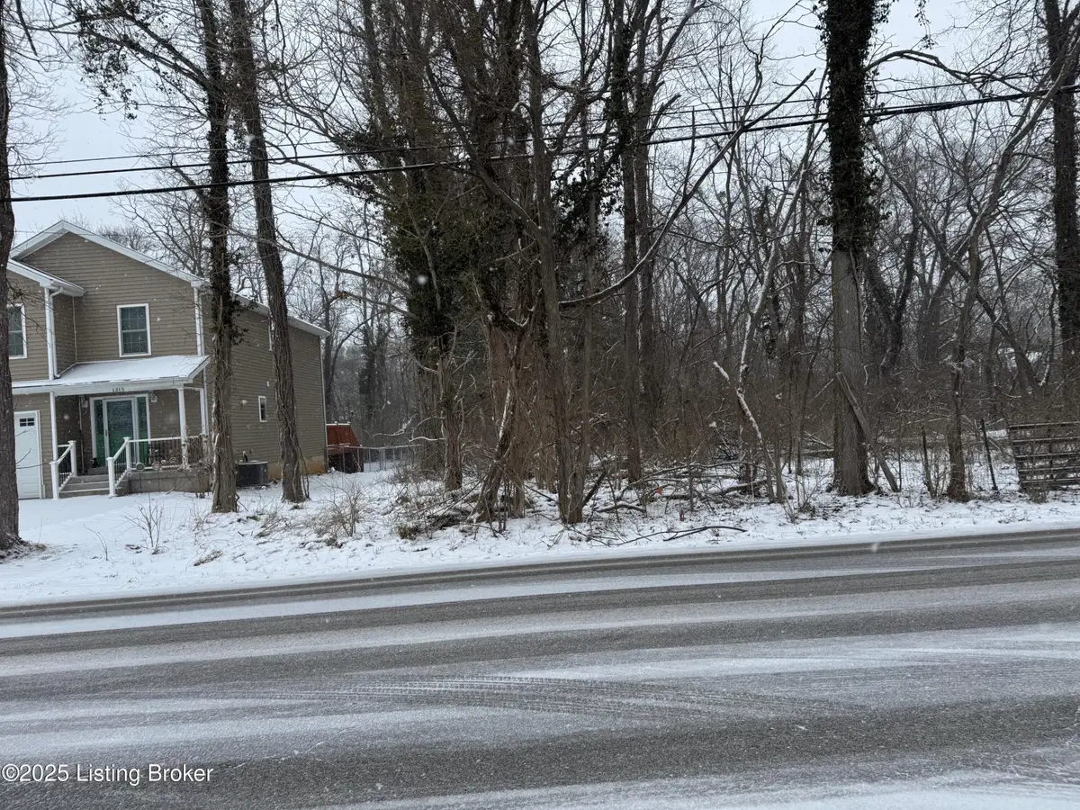 1311 Ormsby Ln, Louisville, KY 40222 - Image #1