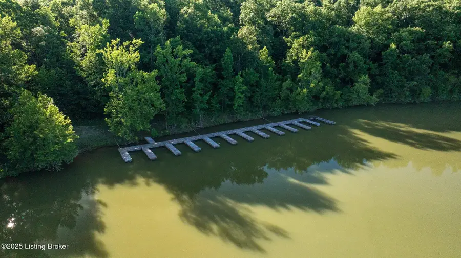 295 Conoloway Bay Dr, Clarkson, KY 42726 - Image #3