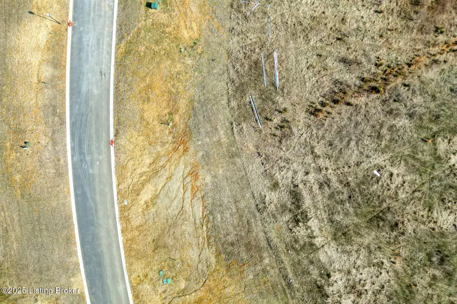 209 Shakes Creek Dr, Fisherville, KY 40023 - Image #2