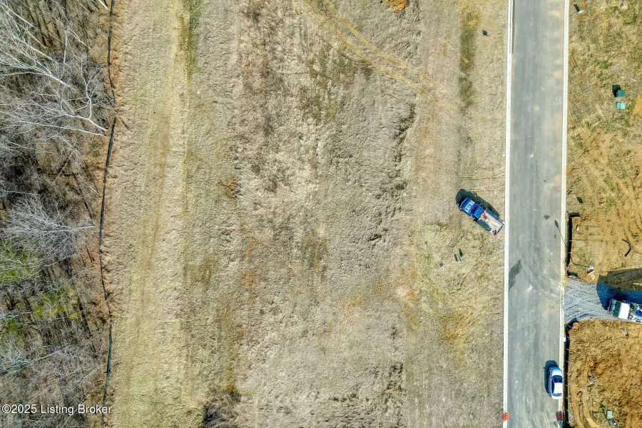 239 Shakes Creek Dr, Fisherville, KY 40023 - Image #2