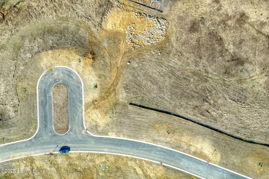 247 Shakes Creek Dr, Fisherville, KY 40023 - Image #3