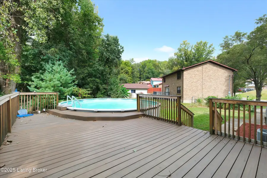 4608 Vinita Way, Louisville, KY 40272 - Image #2