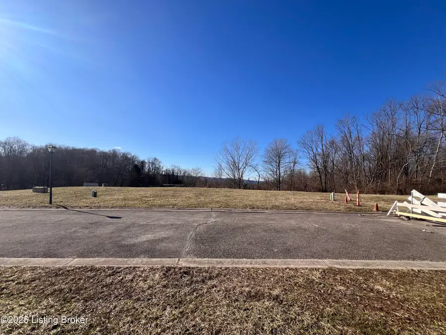 4515 E Pages Ln, Louisville, KY 40272 - Image #3